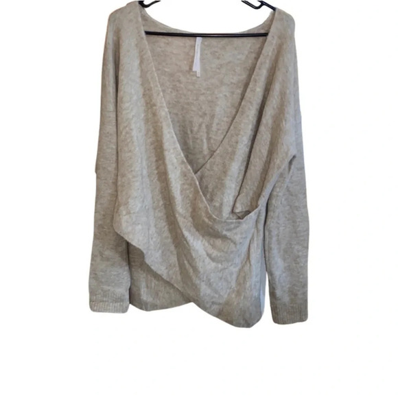 The Group by Babaton Bandini Wool Blend Sweater Oatmeal Size Medium - Picture 2 of 7